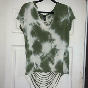 Green ribbed back T-shirt